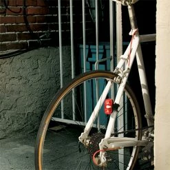 Flash Sale 🎉 Cycling Flashlights And Headlamps Princeton Tec Swerve Bike Light ✔️ -Brightguy Shop Princeton Tec Swerve 2 1